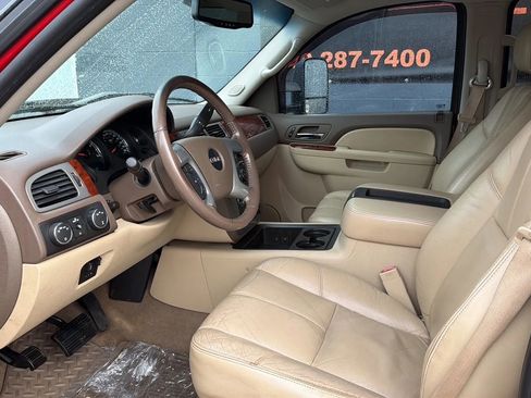 Used 2011 GMC Sierra 2500 SLT w/ SLT Convenience Package AWD/4WD image 18