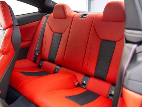 Used 2024 BMW M4 xDrive Competition w/ M Carbon Exterior Package image 18