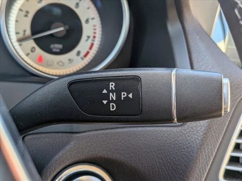 Used 2015 Mercedes-Benz E 400 Cabriolet image 11