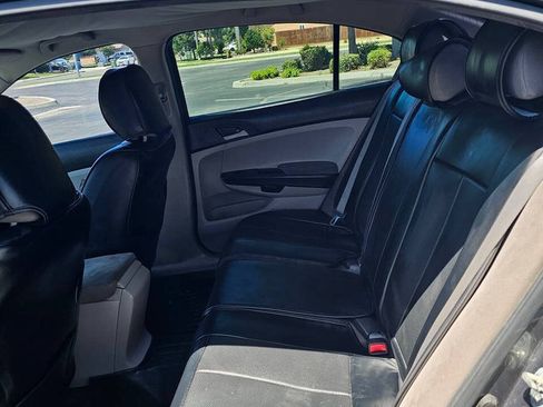 Used 2011 Honda Accord LX image 13