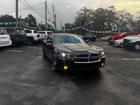 Used 2014 Dodge Charger R/T image 28
