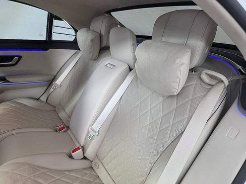 Certified 2025 Mercedes-Benz S 580 4MATIC Sedan image 16