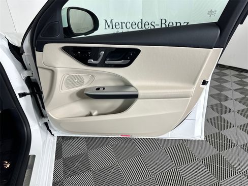 Certified 2025 Mercedes-Benz C 300 Sedan image 15