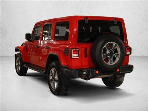 Used 2021 Jeep Wrangler Unlimited Sahara w/ Uconnect 4C Nav & Sound Group AWD/4WD image 8