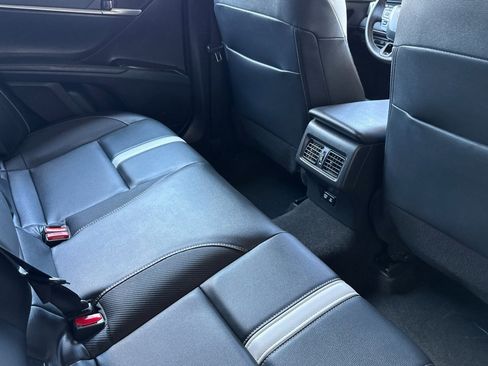 Certified 2025 Toyota Camry SE image 29