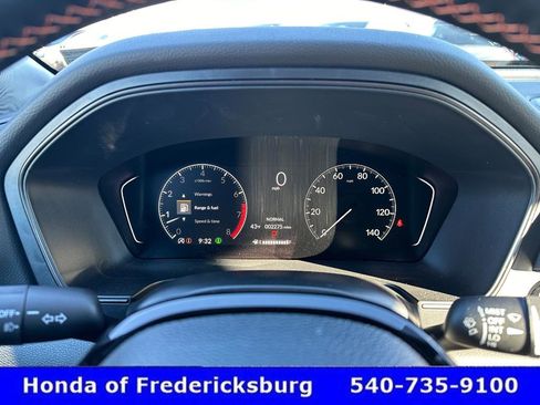 Certified 2025 Honda Pilot TrailSport image 21