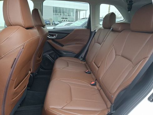 Used 2020 Subaru Forester Touring image 10