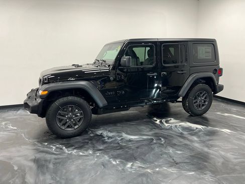 New 2026 Jeep Wrangler Unlimited Sport AWD/4WD image 20