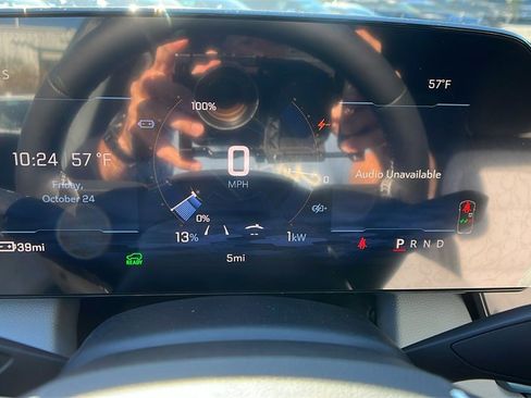 New 2026 Chevrolet Equinox EV LT image 23