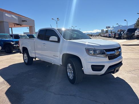 Used 2016 Chevrolet Colorado LT image 3