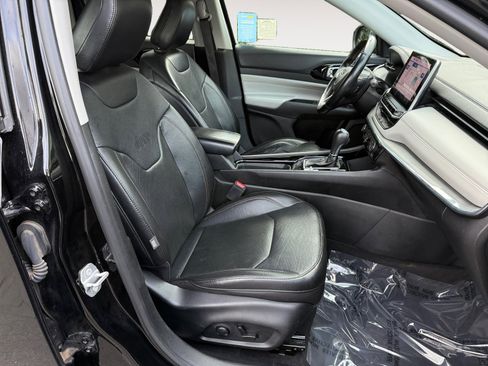 Used 2022 Jeep Compass Limited w/ Elite Group image 19