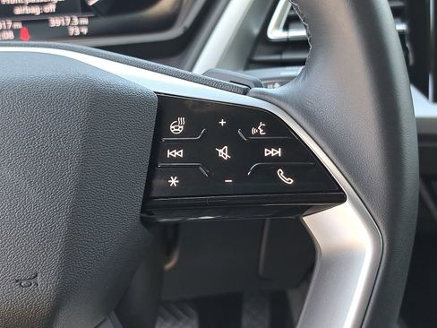 Certified 2025 Audi Q4 e-tron Premium Plus w/ Premium Plus AWD/4WD image 18