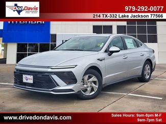 Used 2025 Hyundai Sonata SE video 1