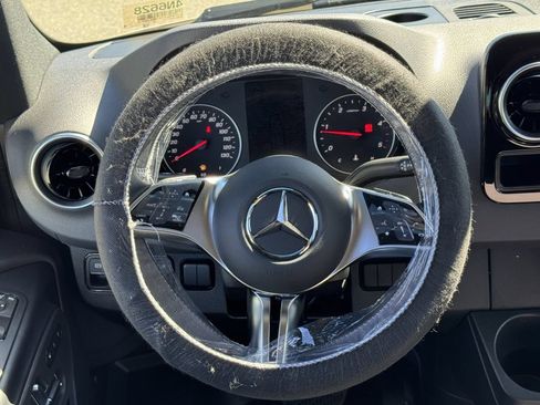 New 2026 Mercedes-Benz Sprinter 2500 image 18