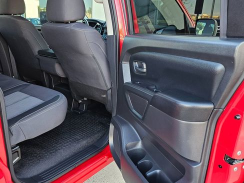 Used 2023 Nissan Titan S w/ S Utility Package image 22