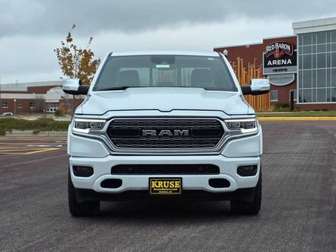 Used 2022 RAM 1500 Limited w/ Body Color Bumper Group image 33