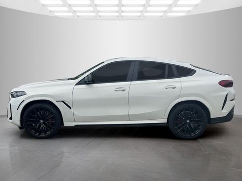 Used 2024 BMW X6 M60i AWD/4WD image 8