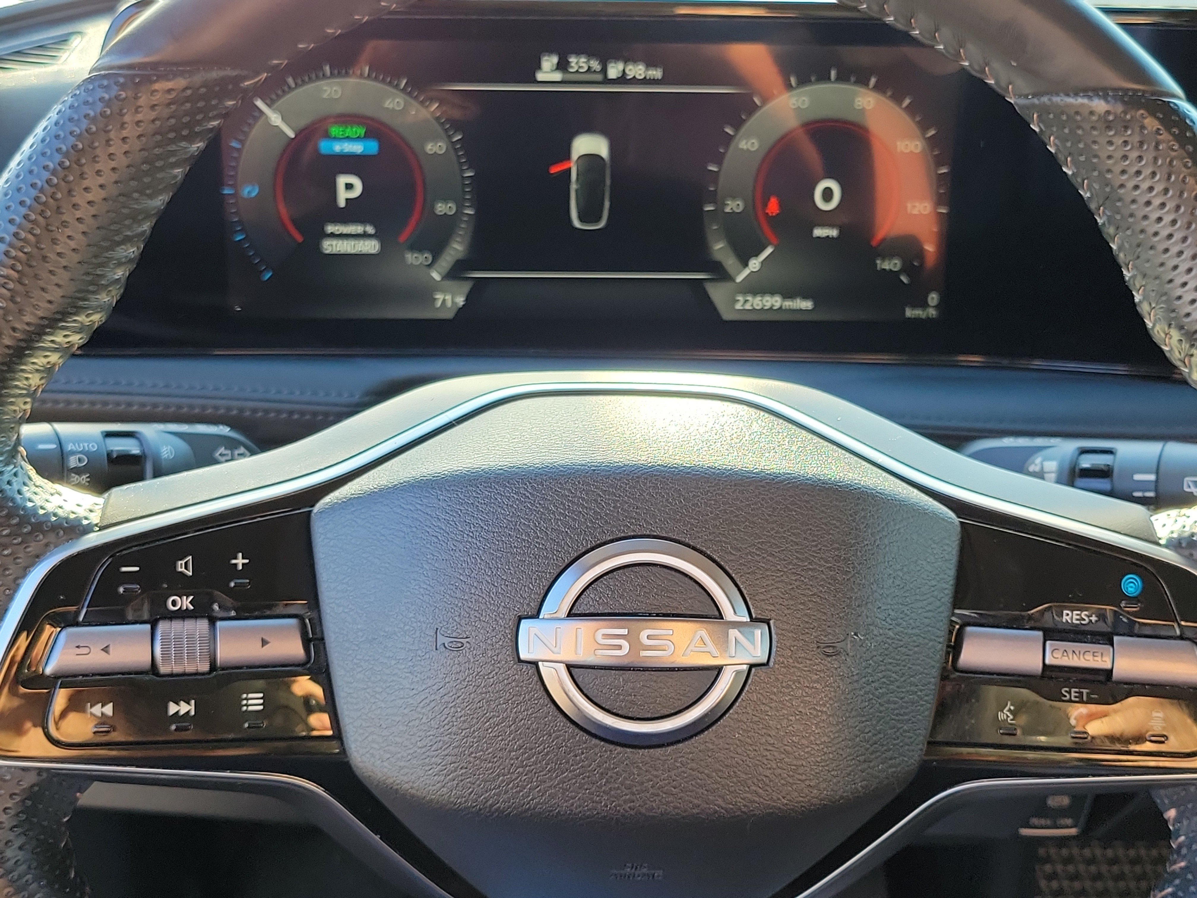 Used 2024 Nissan Ariya FWD image 10