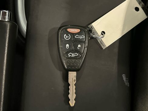 Used 2011 Chrysler 200 Touring w/ Cold Weather Group image 17