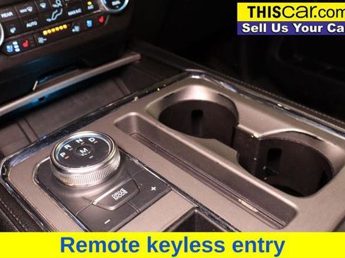 Used 2021 Ford Expedition Max XLT image 17