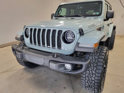 Used 2023 Jeep Wrangler Unlimited Sport AWD/4WD image 3