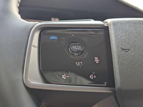 Used 2025 Nissan Murano SV FWD image 19