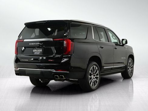 Used 2025 GMC Yukon Denali w/ Sun & Power Step Package AWD/4WD image 5