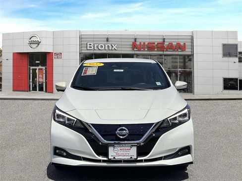 Used 2022 Nissan Leaf SL Plus image 2