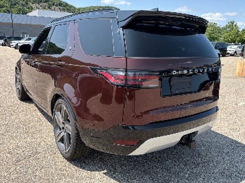 Used 2026 Land Rover Discovery Limited Edition AWD/4WD image 4