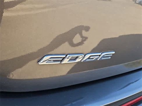 Used 2016 Ford Edge SEL w/ Equipment Group 201A image 12