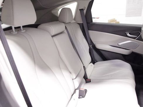 Used 2025 Acura RDX w/ Technology Package image 18