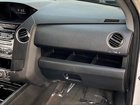 Used 2014 Honda Pilot Touring image 18