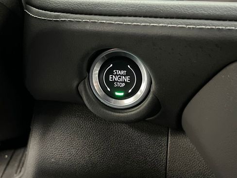 Used 2025 Chevrolet Tahoe LT image 50