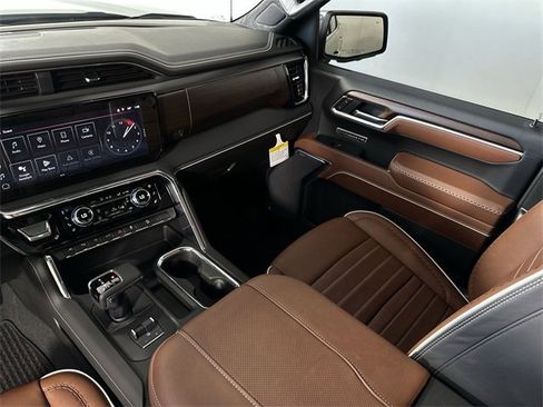 New 2025 GMC Sierra 1500 Denali Ultimate image 36