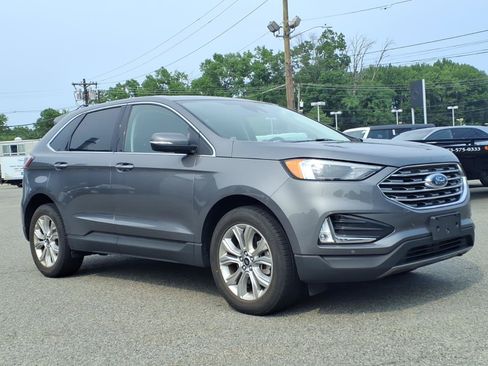 Certified 2023 Ford Edge Titanium AWD/4WD image 19