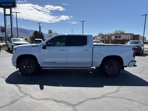 New 2026 Chevrolet Silverado 1500 High Country w/ Technology Package AWD/4WD image 4