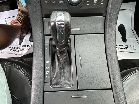 Used 2013 Ford Taurus SEL AWD/4WD image 26