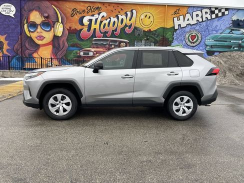 Used 2024 Toyota RAV4 LE image 2