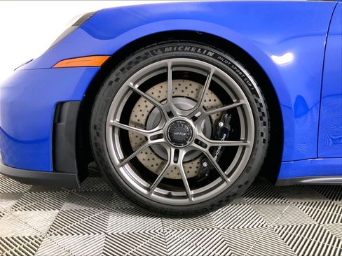 Used 2026 Porsche 911 GT3 RWD image 23