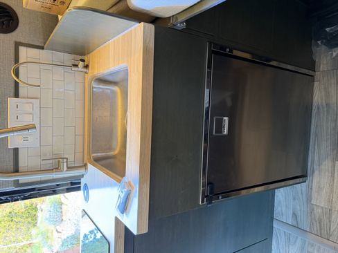 Used 2021 Ford Transit 250 148 High Roof Extended AWD image 40