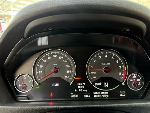 Used 2018 BMW M3 image 26