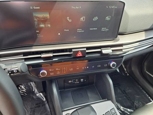 New 2026 Kia Sportage EX FWD image 9