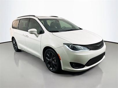 Used 2020 Chrysler Pacifica Limited