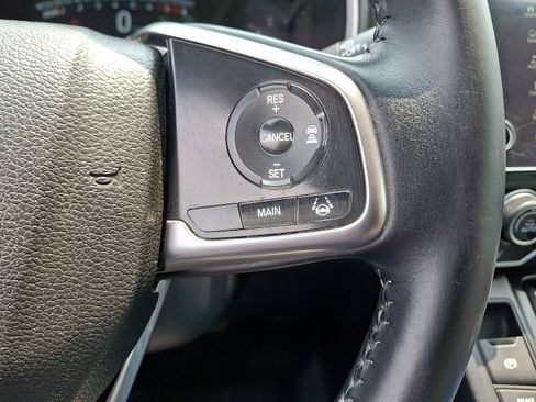 Used 2017 Honda CR-V Touring image 18