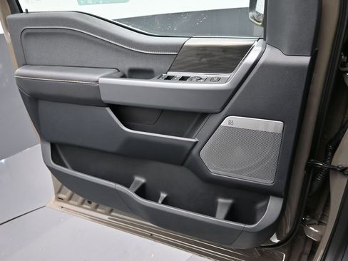 New 2025 Ford F150 Lariat w/ Equipment Group 501A Mid image 15