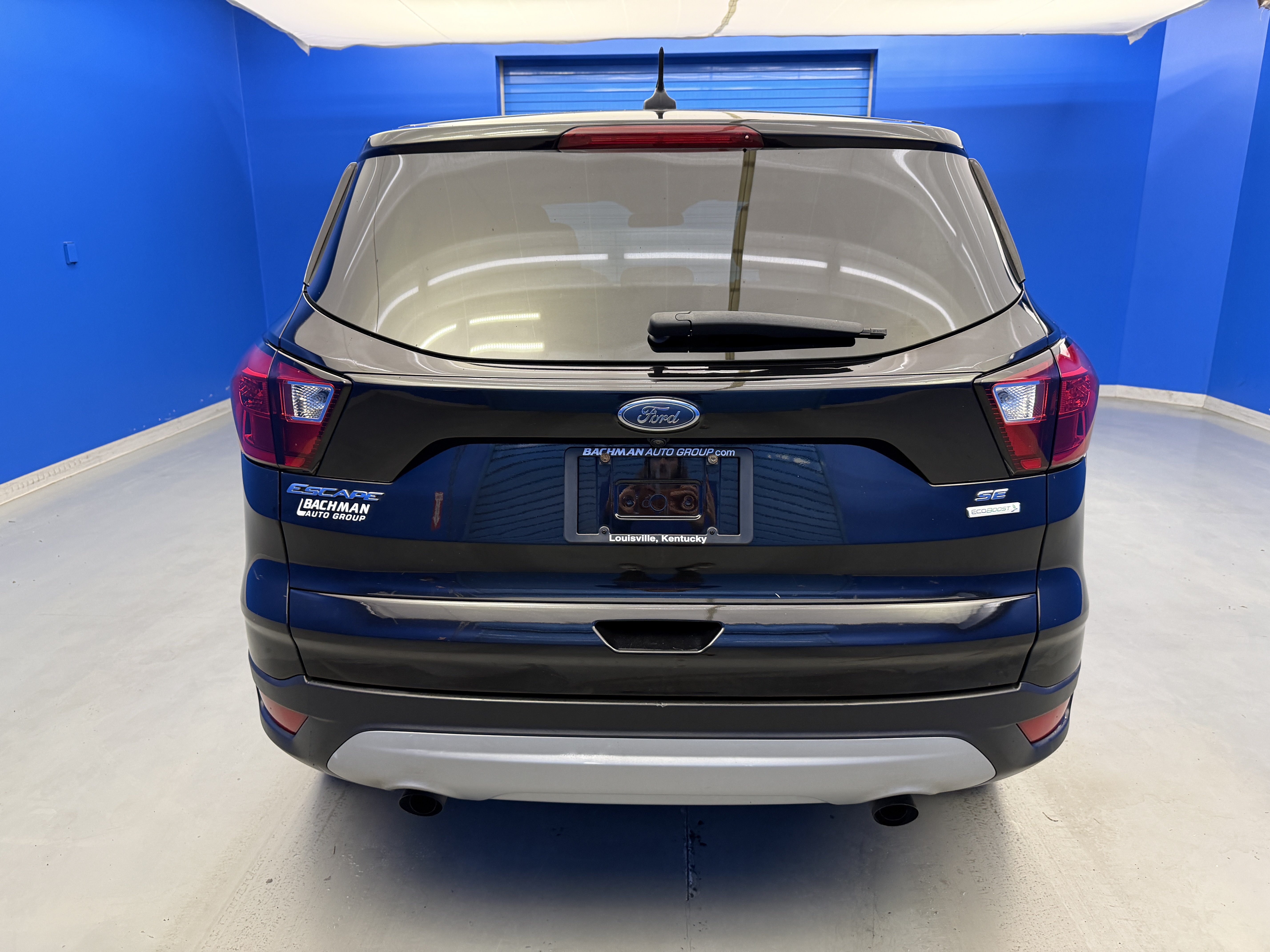 Used 2019 Ford Escape SE FWD image 6