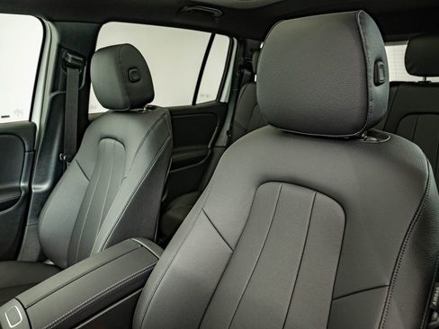 New 2026 Mercedes-Benz GLB 250 4MATIC image 30