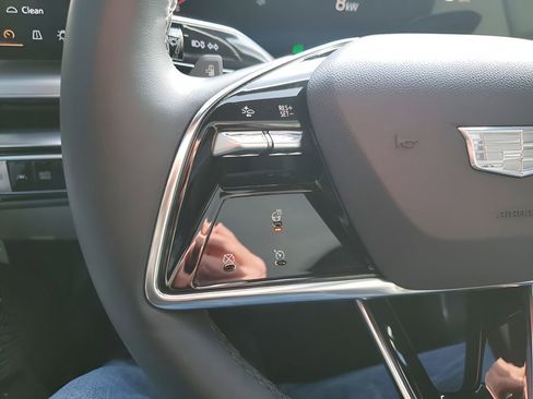 Certified 2024 Cadillac Lyriq Luxury w/ LPO, Floor Liner Package image 29