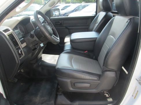 Used 2010 Dodge Ram 1500 Truck ST image 10