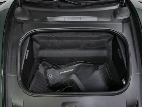 Certified 2026 Porsche 911 Carrera RWD image 33